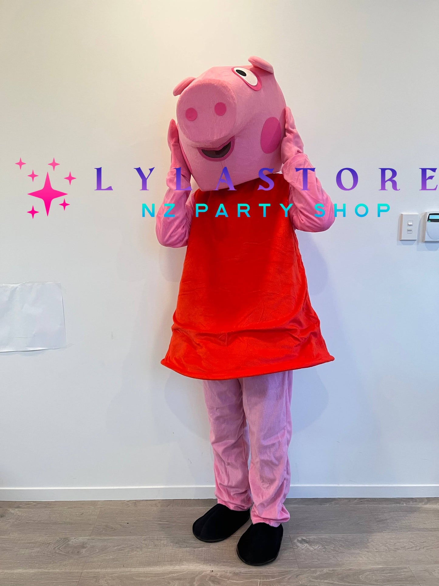 peppa-pig-peppa-costume-hire-auckland-lylastore