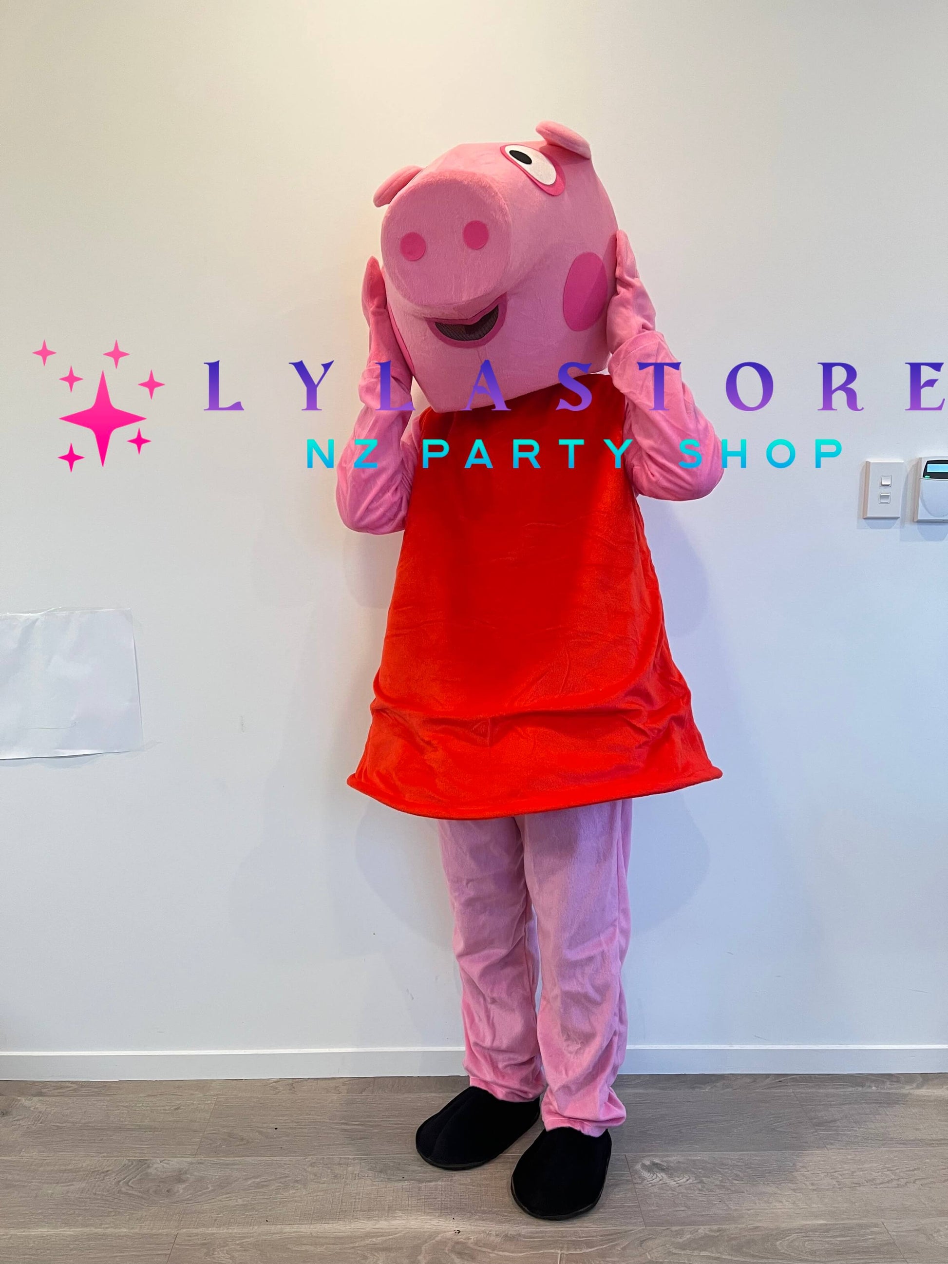 peppa-pig-peppa-costume-hire-auckland-lylastore